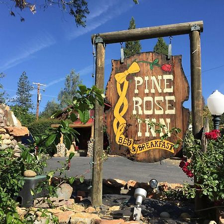 Pine Rose Inn Oakhurst Eksteriør billede